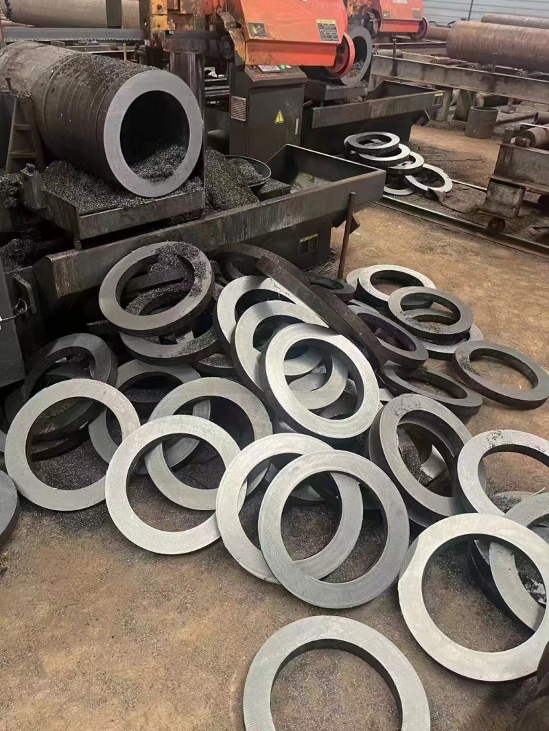 金平金平金平20G无缝钢管切割